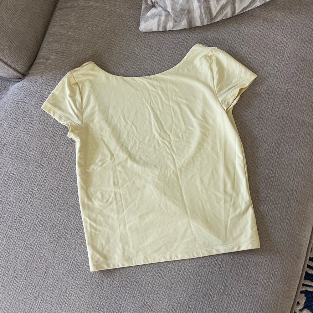 Light Yellow Short Sleeve Top